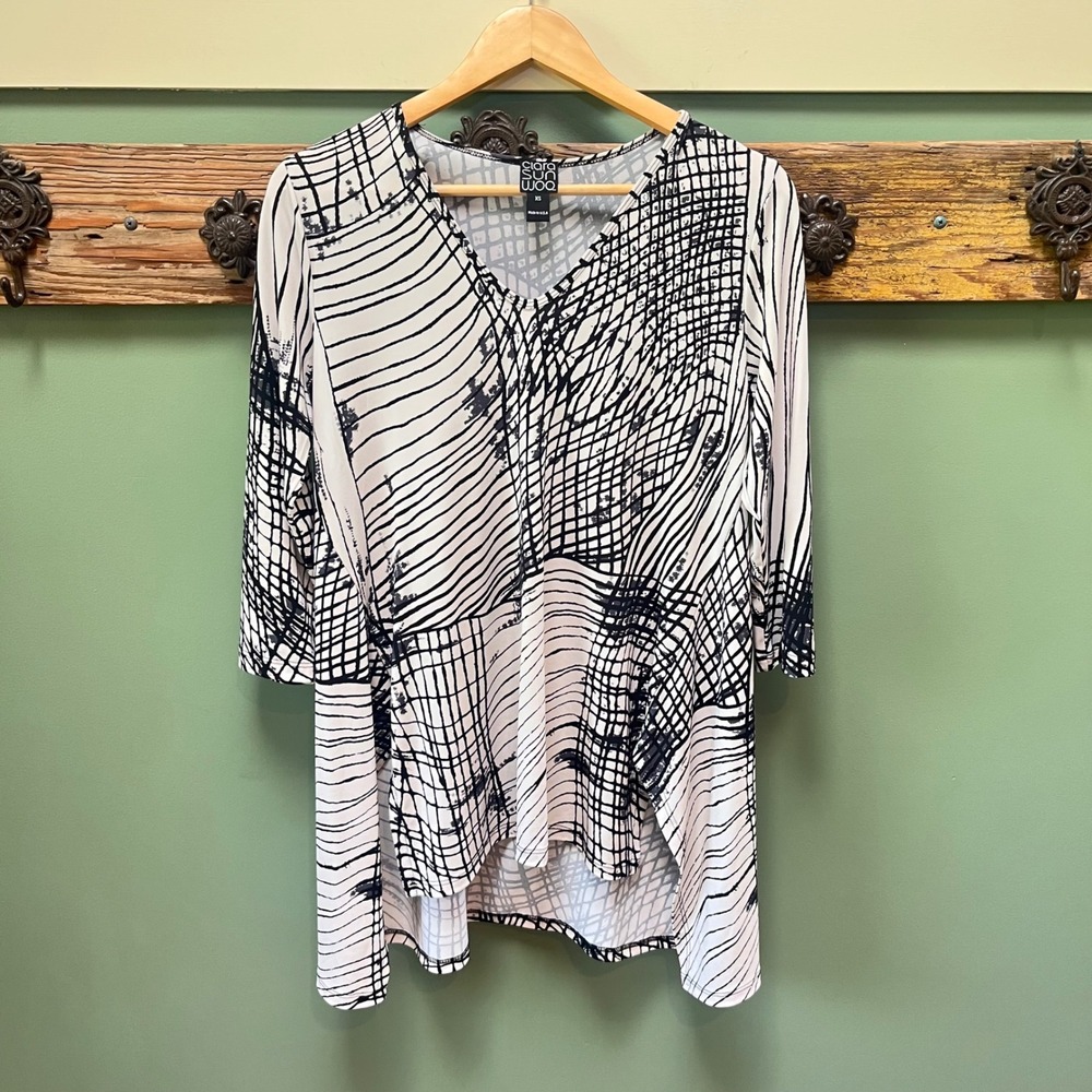 Clara Sun Woo Womens XS Black White Abstract Geometric V-Neck High Low Tunic Top